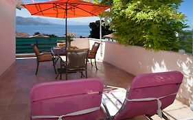 Apartments Beautiful Sandy Beach